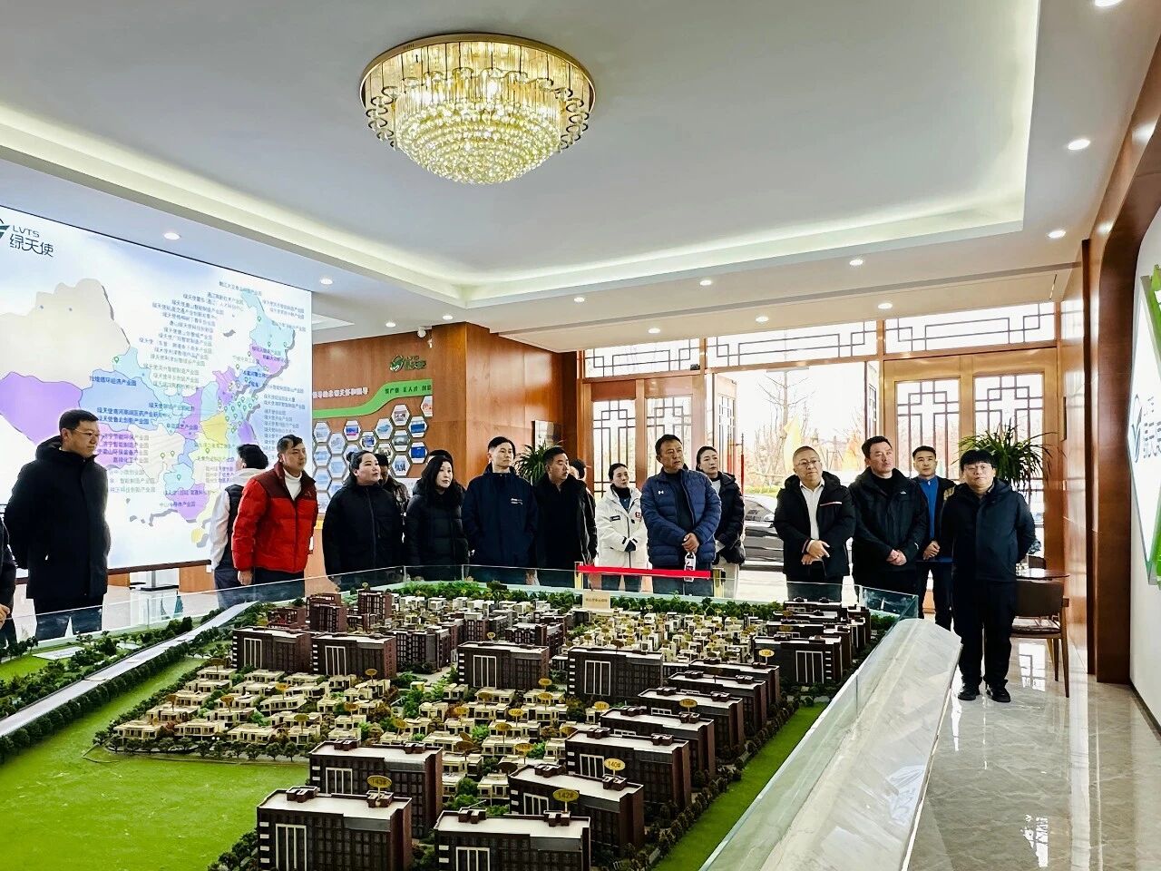 1766540151156638.jpg 2512232.jpg